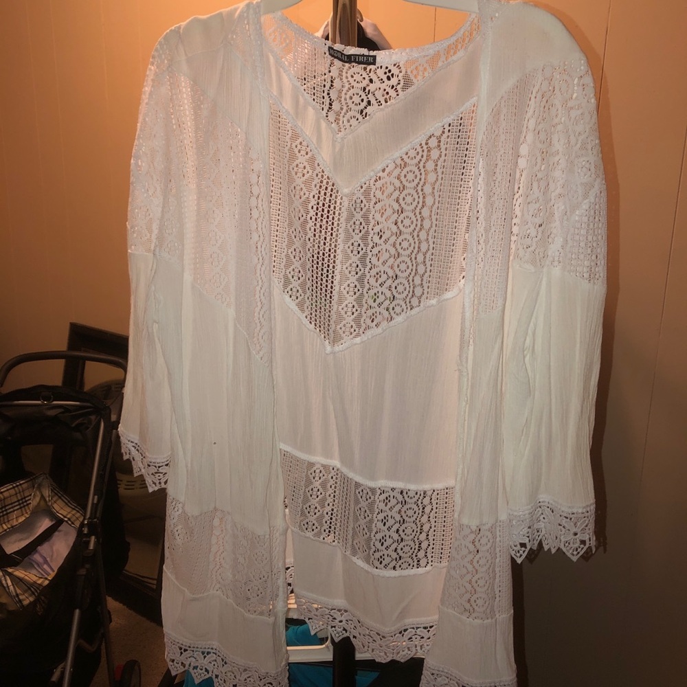 Lace kimono